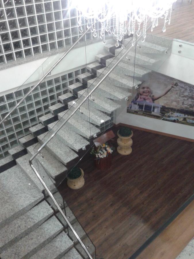Hotel Maestro Villa Do Lago Toledo Экстерьер фото